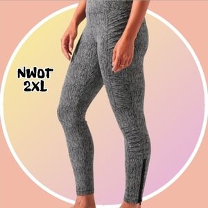 NWOT 2XL Athleta Textured Moto Tight Leggings 2 Back Zipper Pockets ½ Zip Ankles